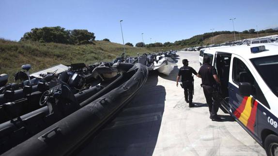 Prisión para tres de los cabecillas de una red de tráfico de drogas y extorsión a otros narcos asentada en Málaga y Cádiz