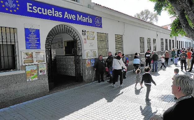 Educación modifica las zonas de escolarización de Málaga para incluir en todas un colegio concertado