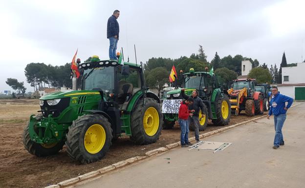 Normalizado el tráfico en la A-92 y la A-45 a su paso por Antequera tras finalizar la tractorada