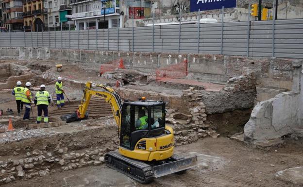 Descartan que la muralla aparecida en los sondeos del Astoria sea del siglo XII