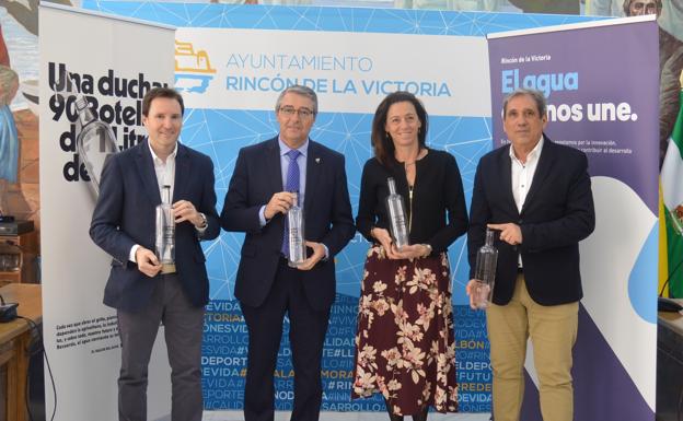 El Ayuntamiento de Rincón de la Victoria e Hidralia presentan la campaña de concienciación 'El valor del agua'