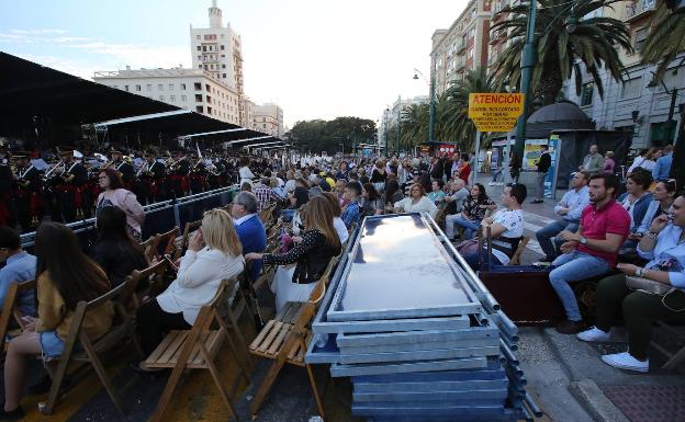 Las cofradías toman medidas para corregir los fallos de organización del recorrido oficial