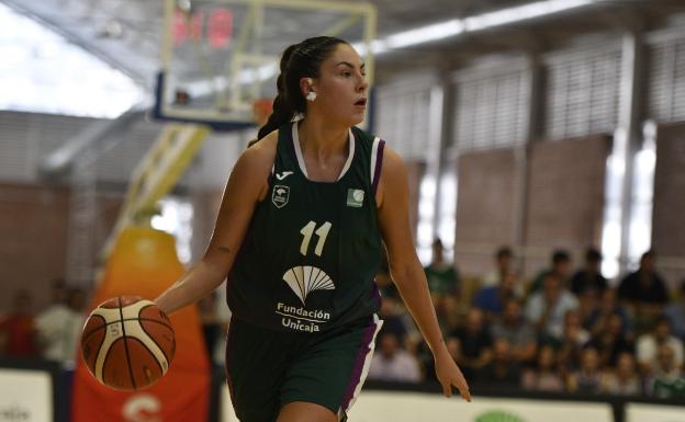 El Unicaja barre al UCAM Primafrío tras recomponerse de un traspié inicial (75-57)