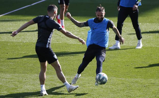 Cifu y Mikel vuelven a una convocatoria sin Adrián ni Antoñín