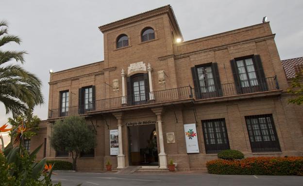 El Colegio de Médicos de Málaga aplaza las actividades dirigidas a los facultativos por el coronavirus
