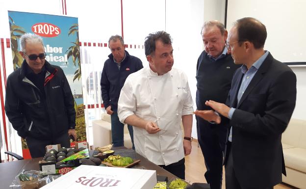 El chef, 12 estrellas Michelin, Martín Berasategui visita Trops