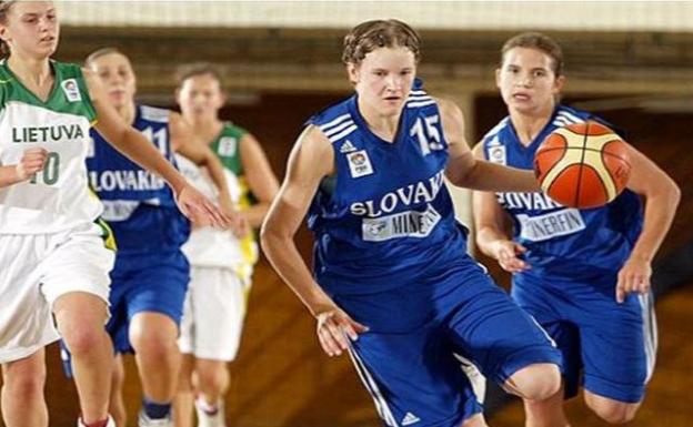 El Unicaja incorpora a la base-escolta Andrea Oravcova