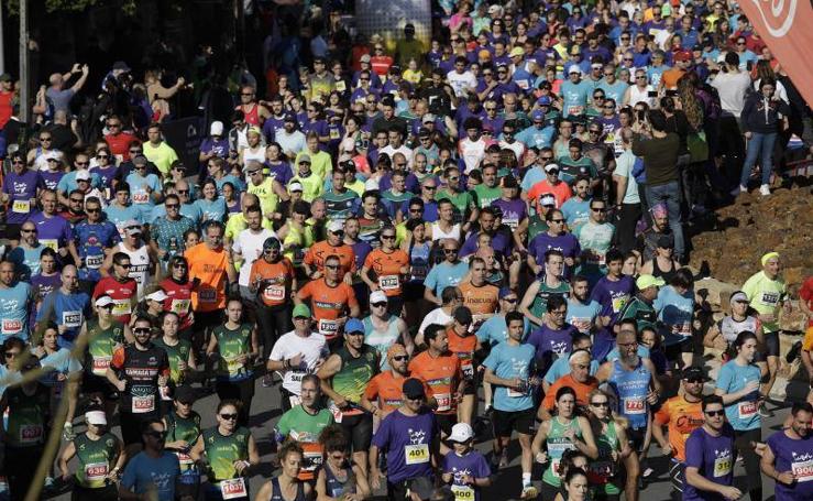 La II Media Maratón y Carrera Litoral Holiday World de Benalmádena 2020, en imágenes