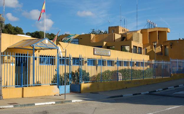 CSIF y SIP-AN advierten de que no puedan celebrarse eventos ante la falta de policías locales en Estepona
