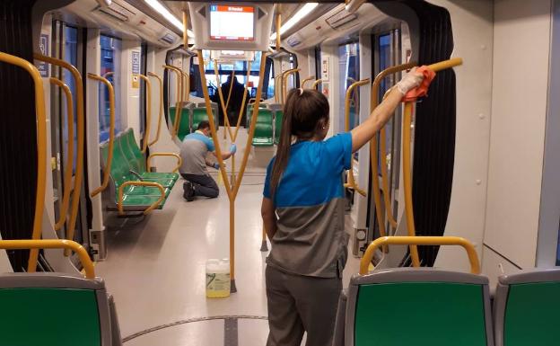 El transporte de viajeros ya empieza a resentirse por el coronavirus en Málaga