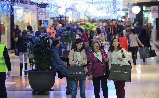 La Junta confía en dar un impulso decisivo a la economía con una reducción de la burocracia