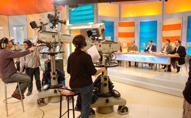 Canal Sur cierra su centro de Córdoba y su estudio 1 de informativos en Sevilla por casos sospechosos de coronavirus