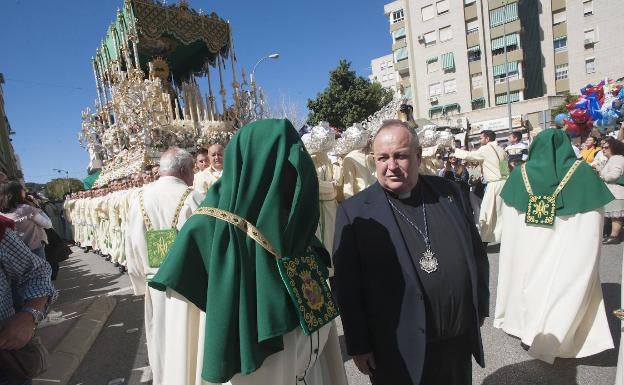 Manuel Ángel Santiago: «Septiembre queda muy lejos, el obispo no es futurólogo»