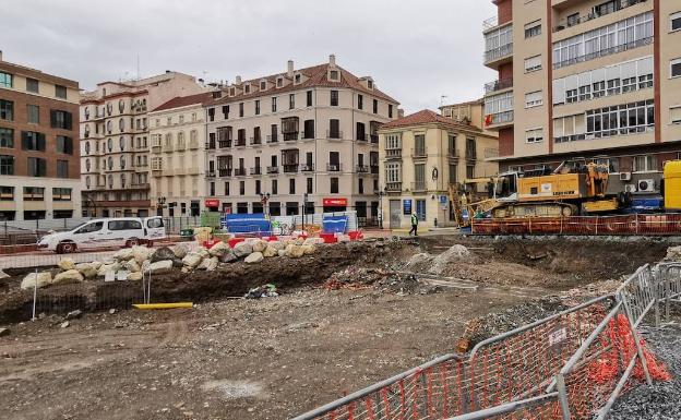 Las obras para el hotel de Moneo continúan con la realización de los muros para los sótanos