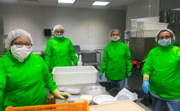 La firma que viste al Unicaja se vuelca con el personal sanitario