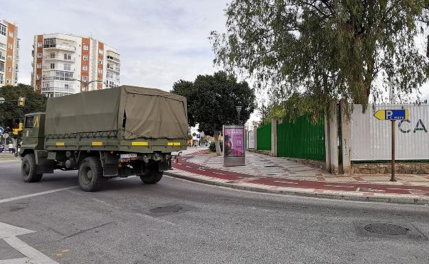 La UME inicia la desinfección de Carranque para albergar un hospital de campaña