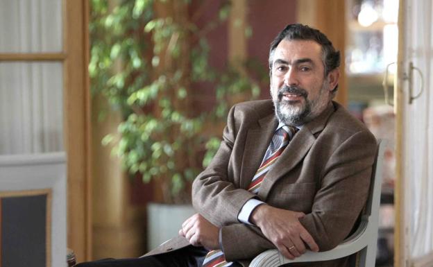 Fallece a los 70 años el lexicógrafo Manuel Alvar Ezquerra