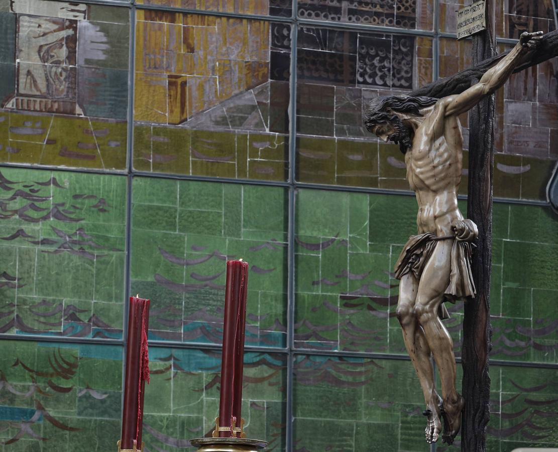 Dolores de San Juan 2019: Salida y paso por Atarazanas