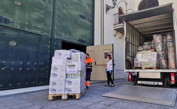 Las cofradías malagueñas multiplican su labor caritativa para los damnificados por el coronavirus