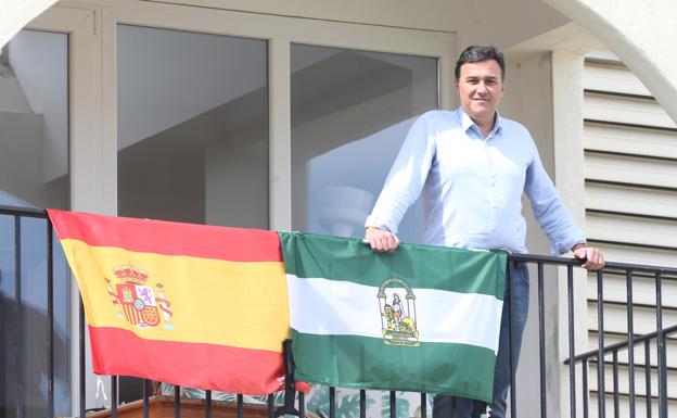 Hernández White: «Andalucía ha actuado con anticipación, ha dado certezas y ha transmitido control»