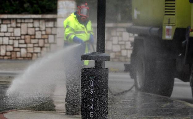 Limasa mantendrá las tareas de desinfección y ampliará la limpieza cuando avance el desconfinamiento