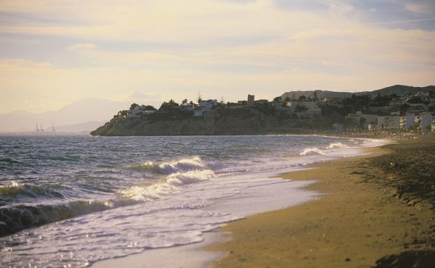 Rincón de la Victoria, municipio piloto del proyecto playas Covid–Free para garantizar el control del aforo