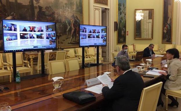 Clases presenciales, a distancia o un sistema mixto, escenarios para el próximo curso escolar