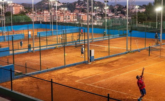 Tenis, pádel, golf y atletismo se suman a la desescalada