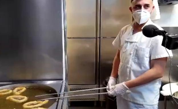 Con olor a café y churros. Así ha estrenado Málaga la fase uno de la desescalada