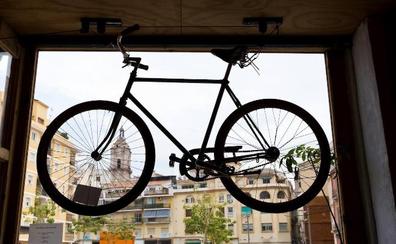 A dos ruedas: La bicicleta, de moda en la desescalada