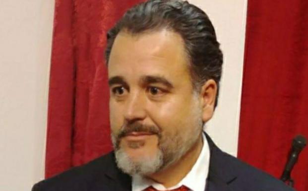 José Carlos Chica será el autor del cartel de la Semana Santa de Vélez de 2021