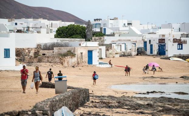 El sector turístico denuncia sentirse «abandonado» por el Gobierno