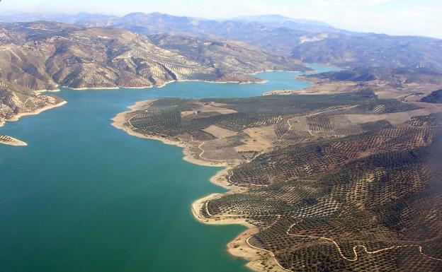 El Gobierno no se moja con el trasvase de Iznájar a la zona norte de Málaga