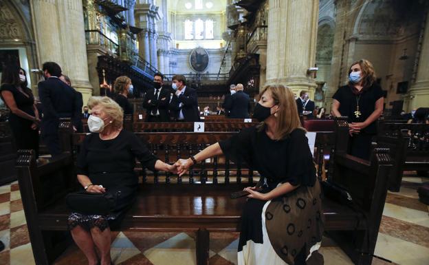 Lourdes, hija de una víctima del Covid: «Conforta saber que alguien se ha acordado de ellos»