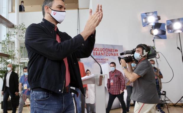 Sánchez presiona a Esquerra con un acercamiento a Ciudadanos para los Presupuestos