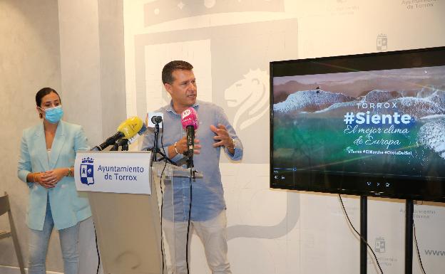 Torrox vuelca sus esfuerzos en captar al turismo nacional