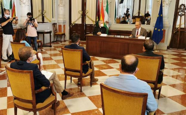 El Ayuntamiento de Málaga y el Obispado suscriben el acuerdo para financiar la obra de la iglesia de los Santos Mártires