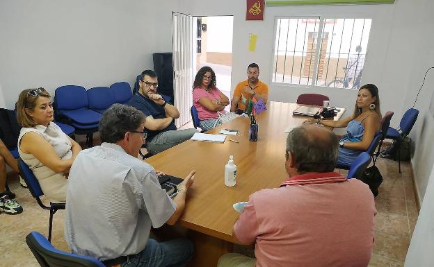 IU pide mayor implicación a la Junta en la defensa de los trabajadores del hotel Don Carlos