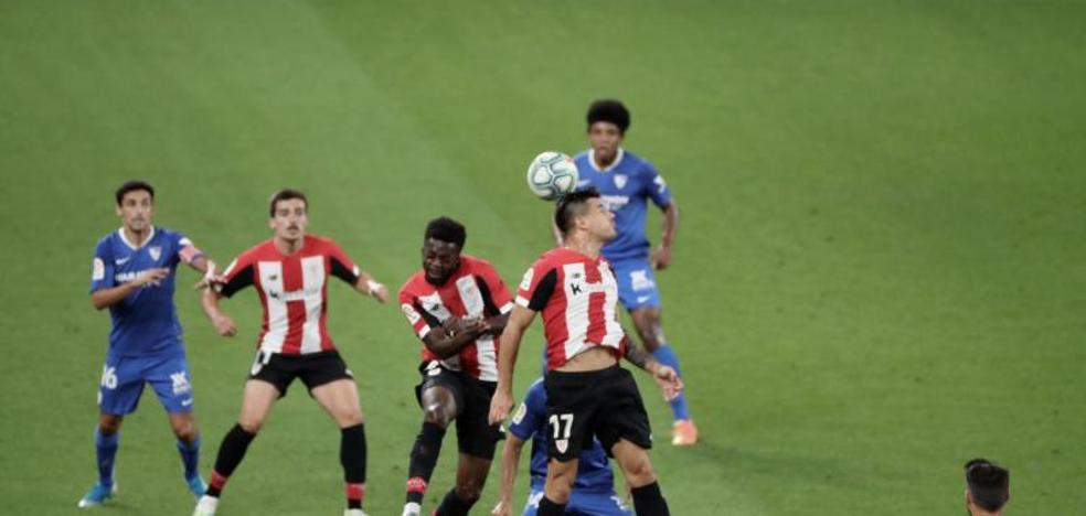 Banega y Munir remontan en San Mamés