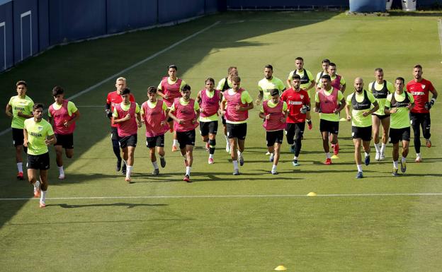 El Málaga sueña con una celebración en La Rosaleda