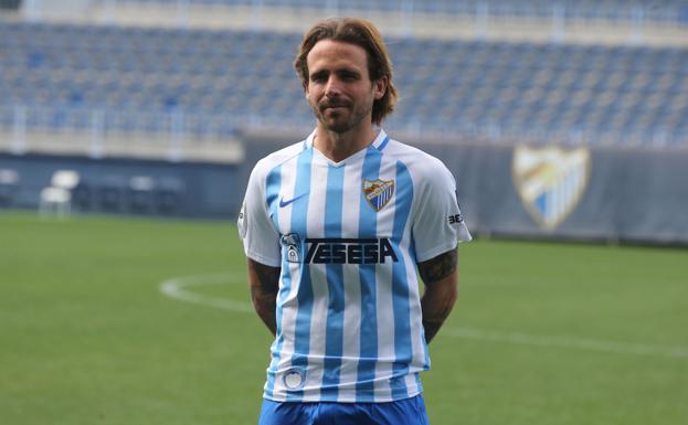 Aarón termina contrato sin haber podido debutar con el Málaga