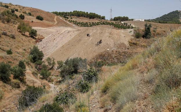 Urbanismo exige la restitución de las laderas transformadas por la plantación de mangos denunciada junto a Los Montes de Málaga