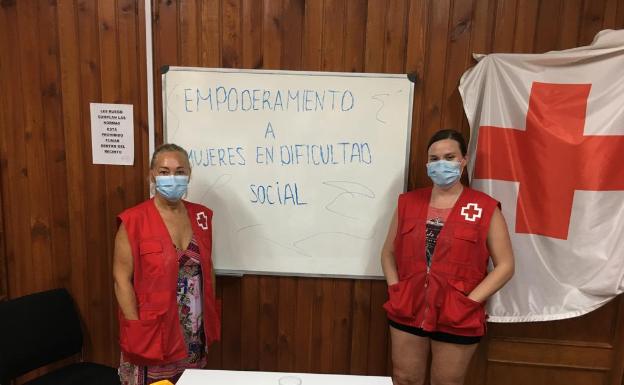 Bienestar Social y Cruz Roja ponen en marcha un curso de empoderamiento para mujeres en dificultad social