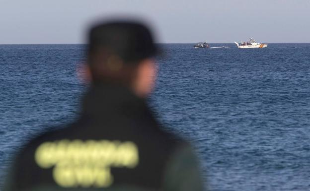 Detenidos dos guardias civiles acusados de robar un cargamento de hachís a unos narcotraficantes
