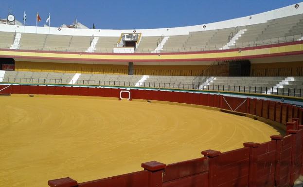 La empresa de Estepona elabora un plan para garantizar la seguridad en el festejo taurino