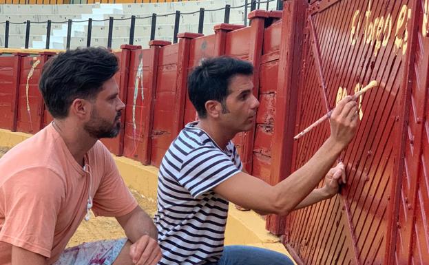 La plaza de Estepona lucirá una decoración especial para la corrida de toros del sábado