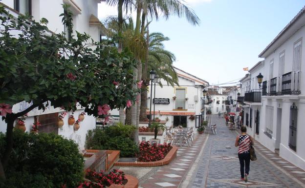 Benalmádena Pueblo, el origen de una villa en segunda línea de playa
