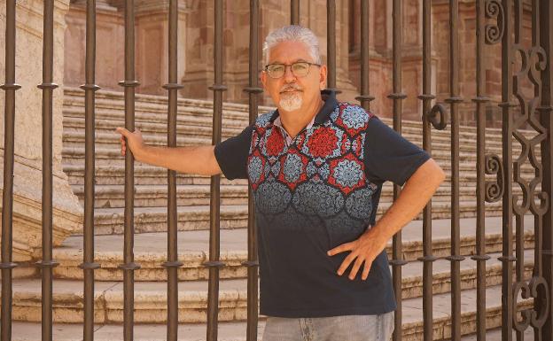 Martínez Enamorado: «Vamos hacia una sociedad cada vez menos humana, más automatizada y tecnológica»