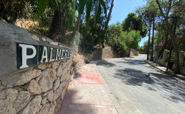 Multan al dueño de un chalet por celebrar una misa con más de cien jóvenes en Pinares de San Antón
