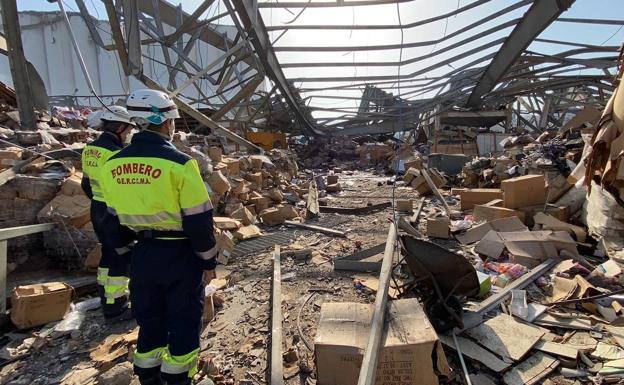 Continúa el trabajo de los bomberos malagueños en la zona cero de Beirut